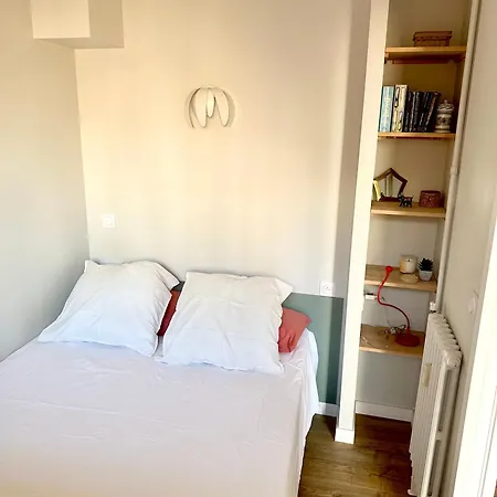 Apartment T2 Place De La Poste, Gare Sncf, Port Et A Moins De 5 Minutes A Pied !